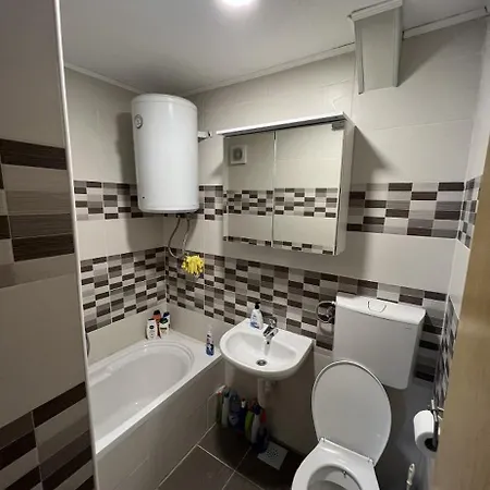 Tourist شقة ترافنيك